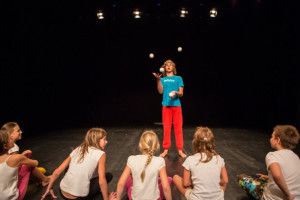 Puna_kuca_zonglira_u_MSU